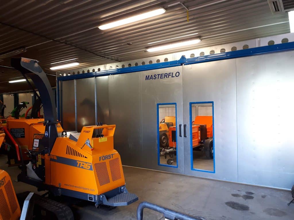 Dry Filter Spray Booth ATEX LED Lighting & Extraction Masterflo