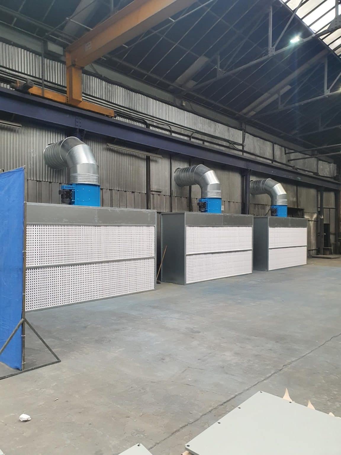 Dry Filter Spray Booth ATEX LED Lighting & Extraction Masterflo